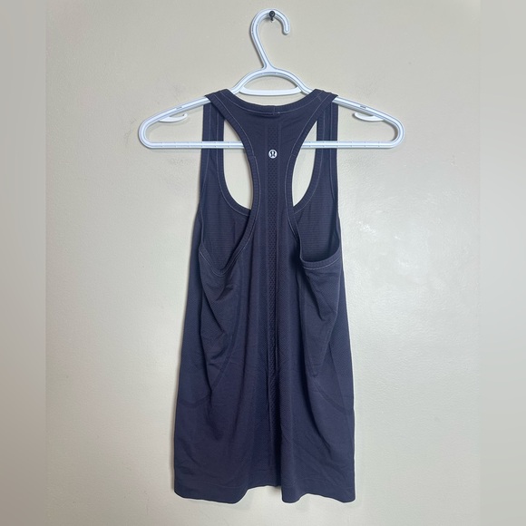 Lululemon Size 6 Women's Black Tank Top - Picture 4 of 5